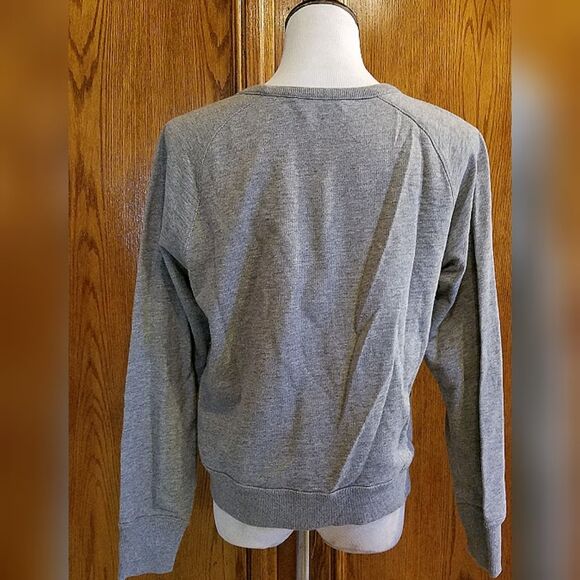 VINCE long sleeve sparkled shirt. - Picture 3 of 6